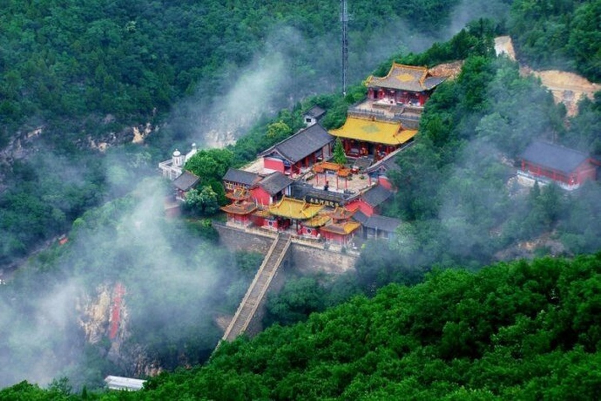 Xiantang Mountain